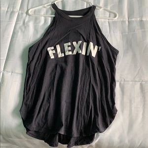 High-neck, cut off arms, that flows